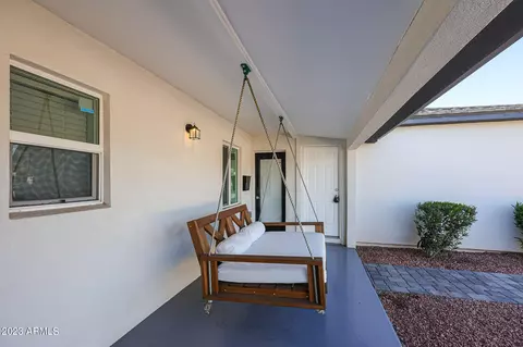 2327 E Mitchell Dr, Phoenix, AZ 85016 photo 8