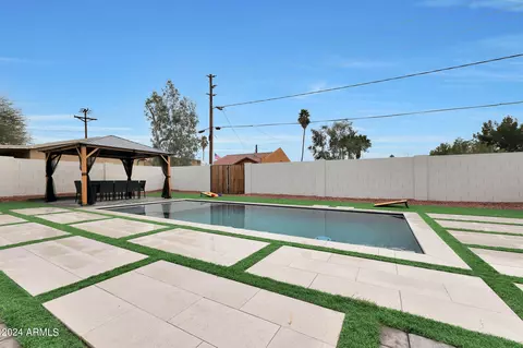 2327 E Mitchell Dr, Phoenix, AZ 85016 photo 33