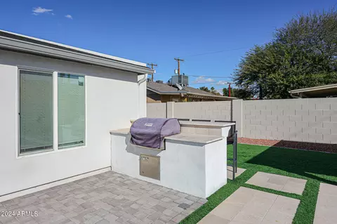 2327 E Mitchell Dr, Phoenix, AZ 85016 photo 36