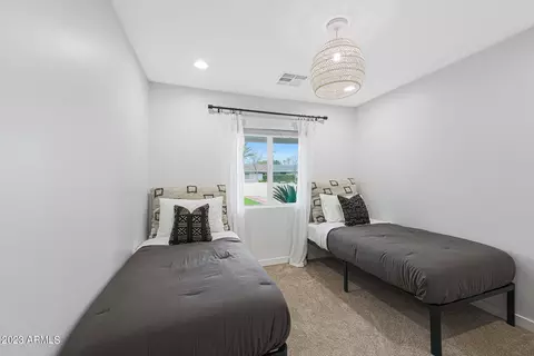 2327 E Mitchell Dr, Phoenix, AZ 85016 photo 32
