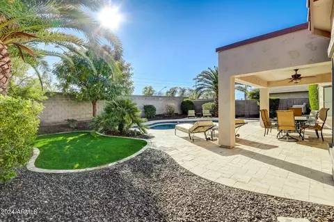3569 E Kesler Ln, Gilbert, AZ 85295 photo 14