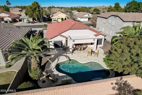 3569 E Kesler Ln, Gilbert, AZ 85295 photo 4