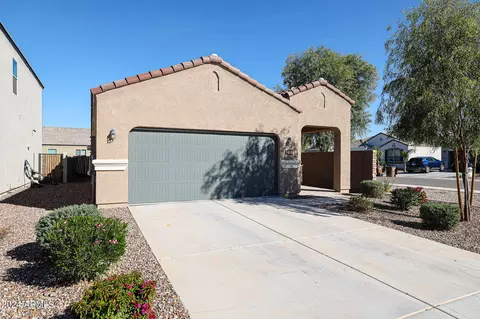 4870 E Argentite St, San Tan Valley, AZ 85143