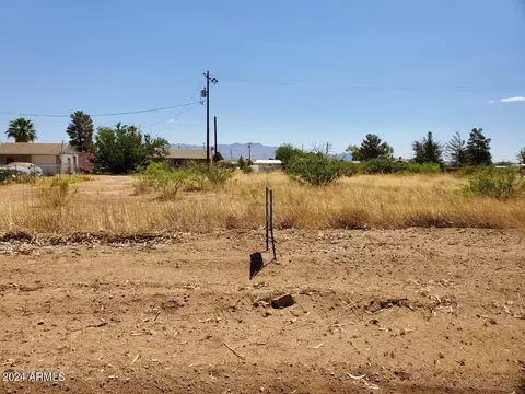 10157 S Honeysuckle Dr #-, Hereford, AZ 85615