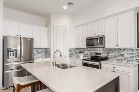 4324 E Granada Rd, Phoenix, AZ 85008 photo 4