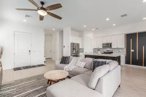 4324 E Granada Rd, Phoenix, AZ 85008 photo 3