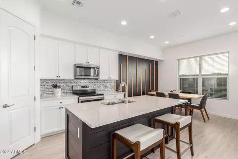 4324 E Granada Rd, Phoenix, AZ 85008 photo 2