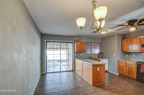 2528 E Roeser Rd, Phoenix, AZ 85040 photo 13