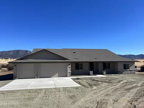 9033 N Barn Wood Dr, Prescott Valley, AZ 86315