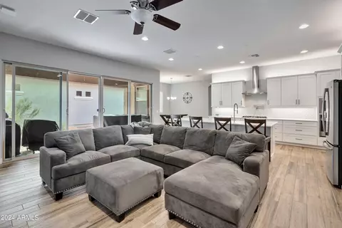 4183 E Ronald St, Gilbert, AZ 85295 photo 9