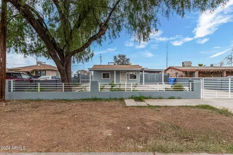 3026 W Cypress St, Phoenix, AZ 85009