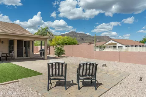 10231 E Daybreak Pl, Gold Canyon, AZ 85118