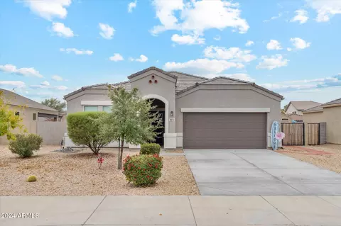 10673 E Sunflower Ct, Florence, AZ 85132