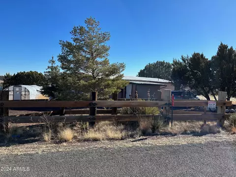 32 Bonita Ln, Concho, AZ 85924