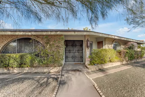 1046 N Wedgewood Dr, Mesa, AZ 85203