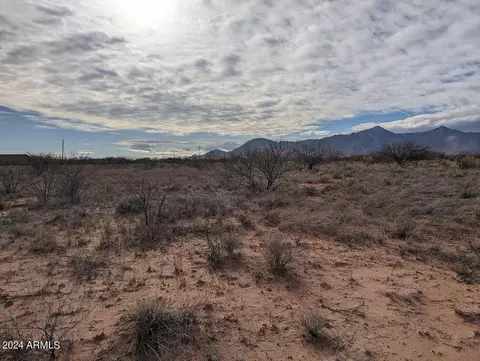lot S B S Windsock Rd #-, Hereford, AZ 85615