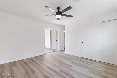 2437 W Echo Ln, Phoenix, AZ 85021 photo 17