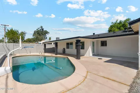 2437 W Echo Ln, Phoenix, AZ 85021 photo 19