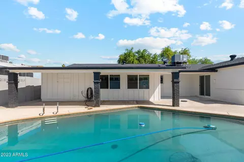 2437 W Echo Ln, Phoenix, AZ 85021 photo 20