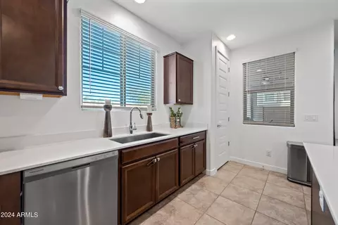Other - 2448 E Pelican Dr, Gilbert, AZ 85297 photo 1 of 5