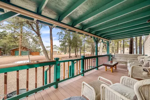 2931 Breezy Pine Dr, Overgaard, AZ 85933 photo 5