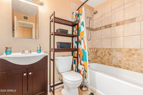 3401 W Tuckey Ln, Phoenix, AZ 85017 photo 10