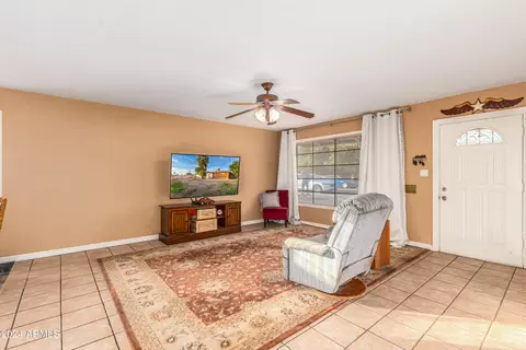 3401 W Tuckey Ln, Phoenix, AZ 85017 photo 2