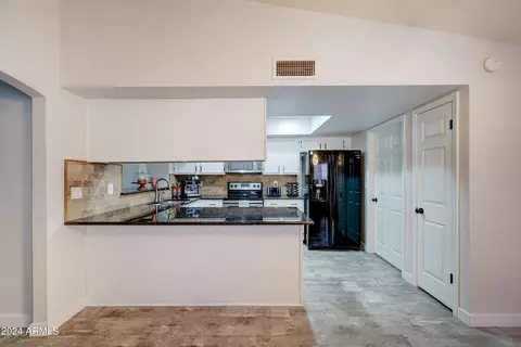 2059 E Brown Rd #46, Mesa, AZ 85213 photo 8