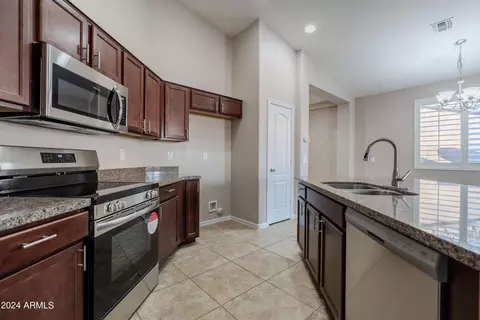 10224 E Theorem Dr, Mesa, AZ 85212 photo 5