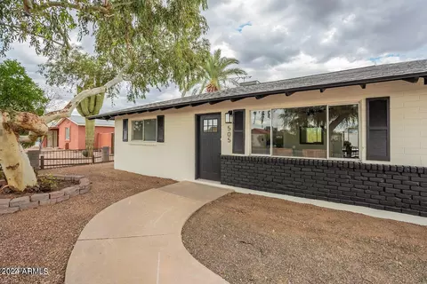 505 N Valley Dr, Apache Junction, AZ 85120 photo 2