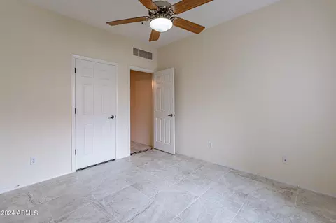 2711 E Schiliro Cir, Phoenix, AZ 85032 photo 11