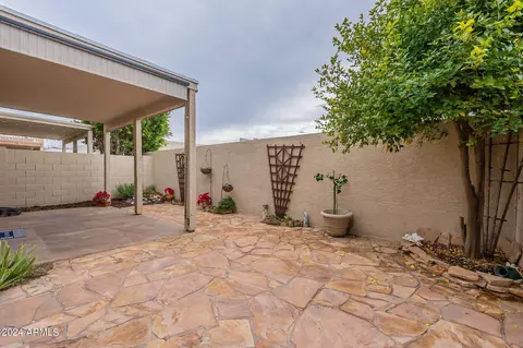 2711 E Schiliro Cir, Phoenix, AZ 85032 photo 24
