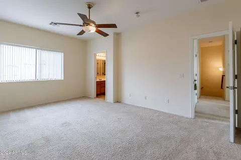 2711 E Schiliro Cir, Phoenix, AZ 85032 photo 18