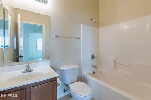 2711 E Schiliro Cir, Phoenix, AZ 85032 photo 16
