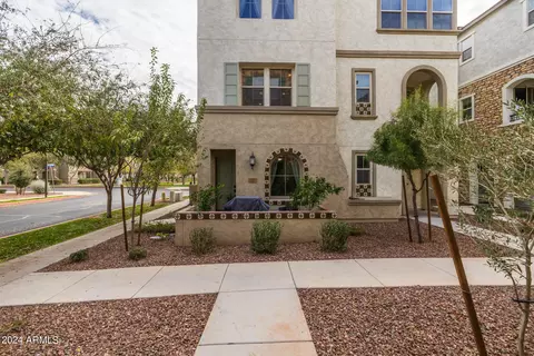 1640 E Lowell Ave, Gilbert, AZ 85295 photo 4