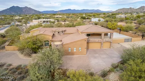 6902 E Calle De Las Estrellas St, Scottsdale, AZ 85266