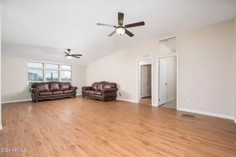 1736 E Scenic St, Apache Junction, AZ 85119 photo 4