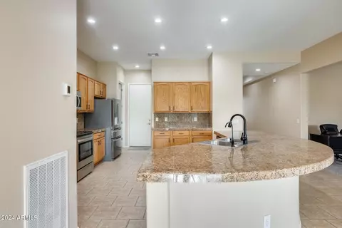 4153 E Sourwood Dr, Gilbert, AZ 85298 photo 12