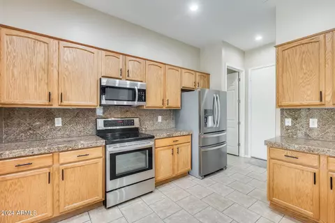 4153 E Sourwood Dr, Gilbert, AZ 85298 photo 15