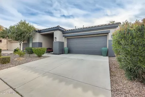 4153 E Sourwood Dr, Gilbert, AZ 85298 photo 5