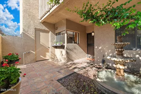 5330 N Central Ave #11, Phoenix, AZ 85012