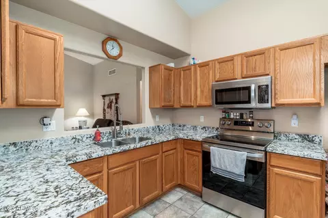 751 W Orange Dr, Gilbert, AZ 85233 photo 12