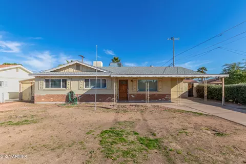3355 W Larkspur Dr, Phoenix, AZ 85029