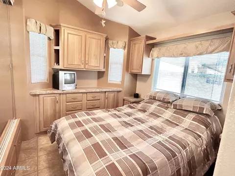 326 S Emerald Dr, Apache Junction, AZ 85120 photo 27
