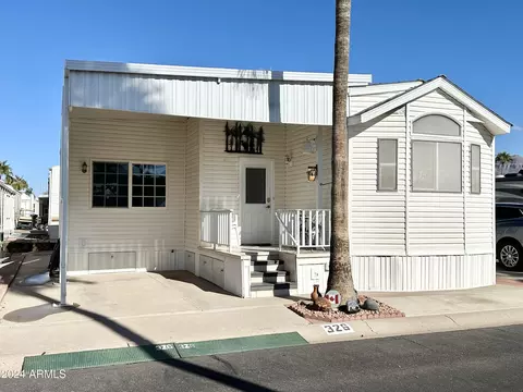326 S Emerald Dr, Apache Junction, AZ 85120 photo 3