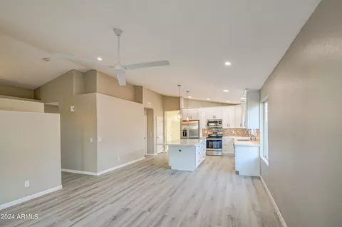 839 S Honeysuckle Ln, Gilbert, AZ 85296 photo 8