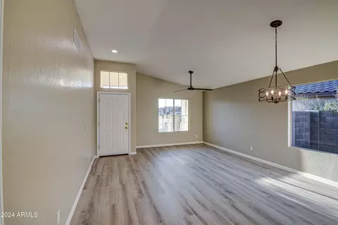 839 S Honeysuckle Ln, Gilbert, AZ 85296 photo 13