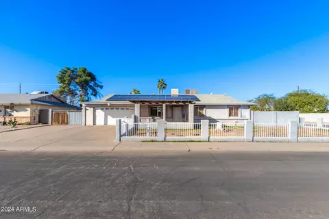 5756 N 70th Ave, Glendale, AZ 85303