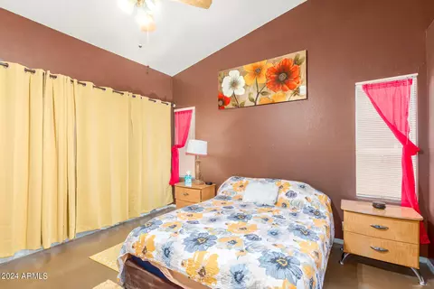 3002 E Topeka Dr, Phoenix, AZ 85050 photo 14
