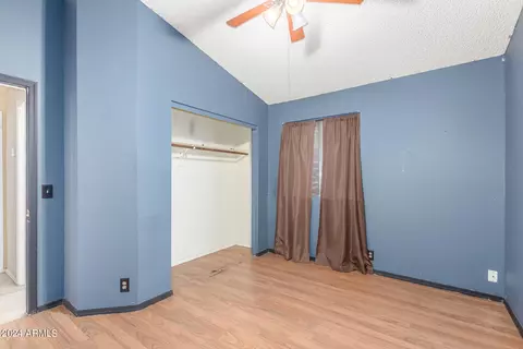 3002 E Topeka Dr, Phoenix, AZ 85050 photo 19